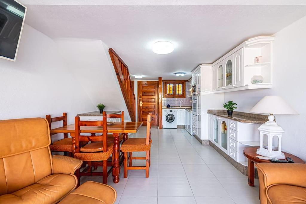 Duplex En Las Americas 3014 아로나 외부 사진